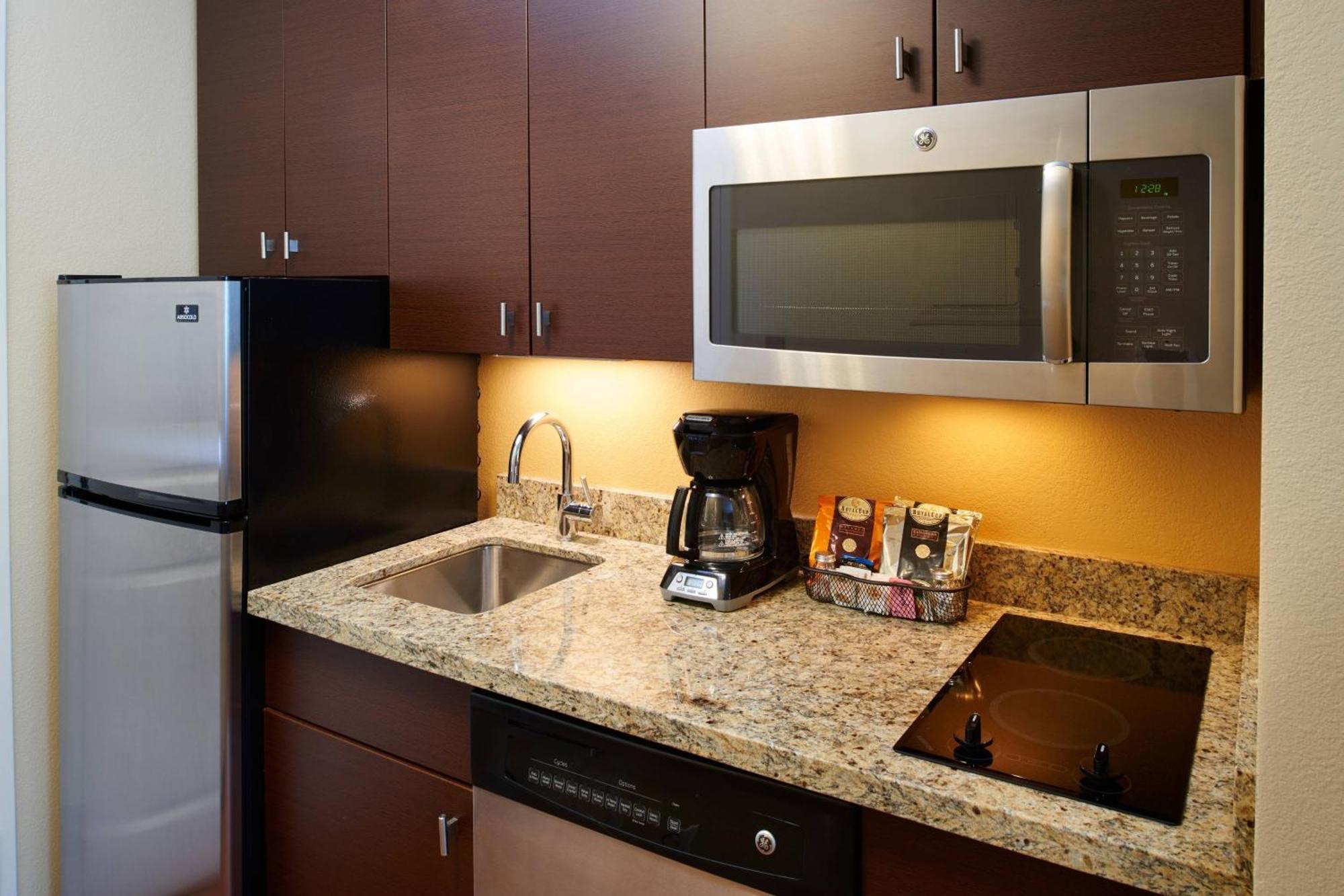 Towneplace Suites By Marriott Detroit Troy Luaran gambar